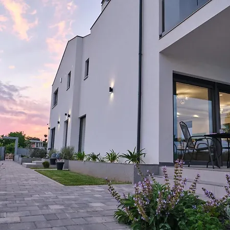 Villa Korina ,