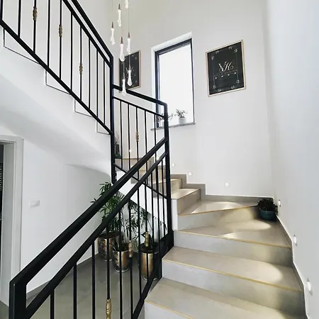 Villa Korina , Pomer