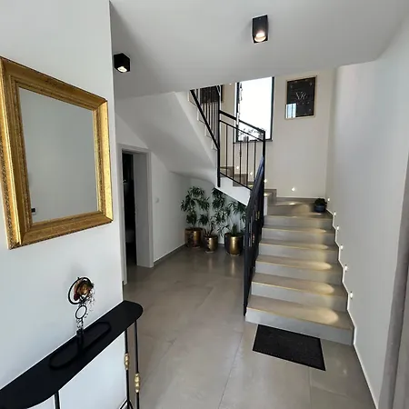Villa Korina ,